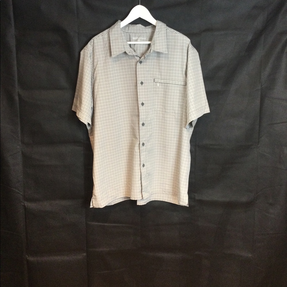 EDDIE BAUER SPORT SHORT SLEEVE LIGHT GREY CASUAL BUTTON DOWN SHIRT EUC SZ XL